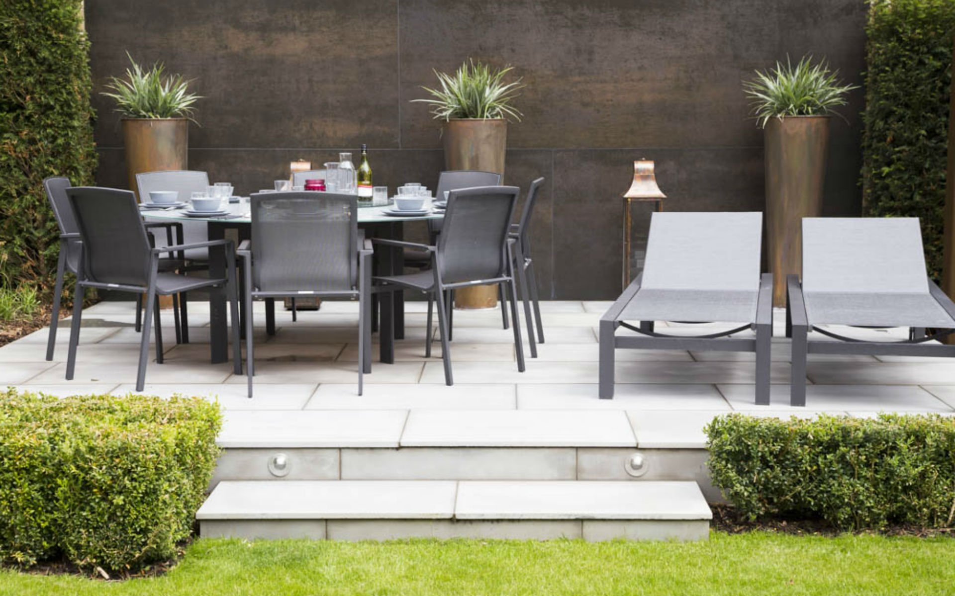Portfolio BALI Award Winning Small Urban Garden Beaulieu Chelmsford Essex Dining and Sunlounge Area