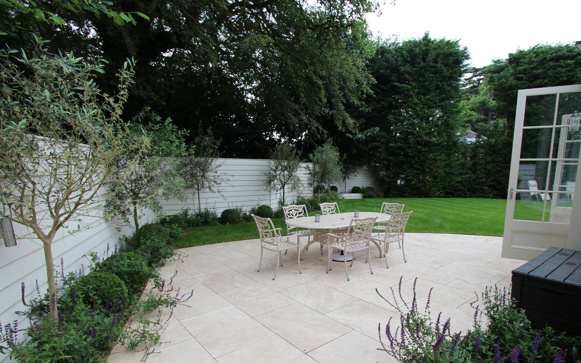 Portfolio Contemporary New England Garden Berkhamsted Hertfordshire Main Patio Olives White Fencing