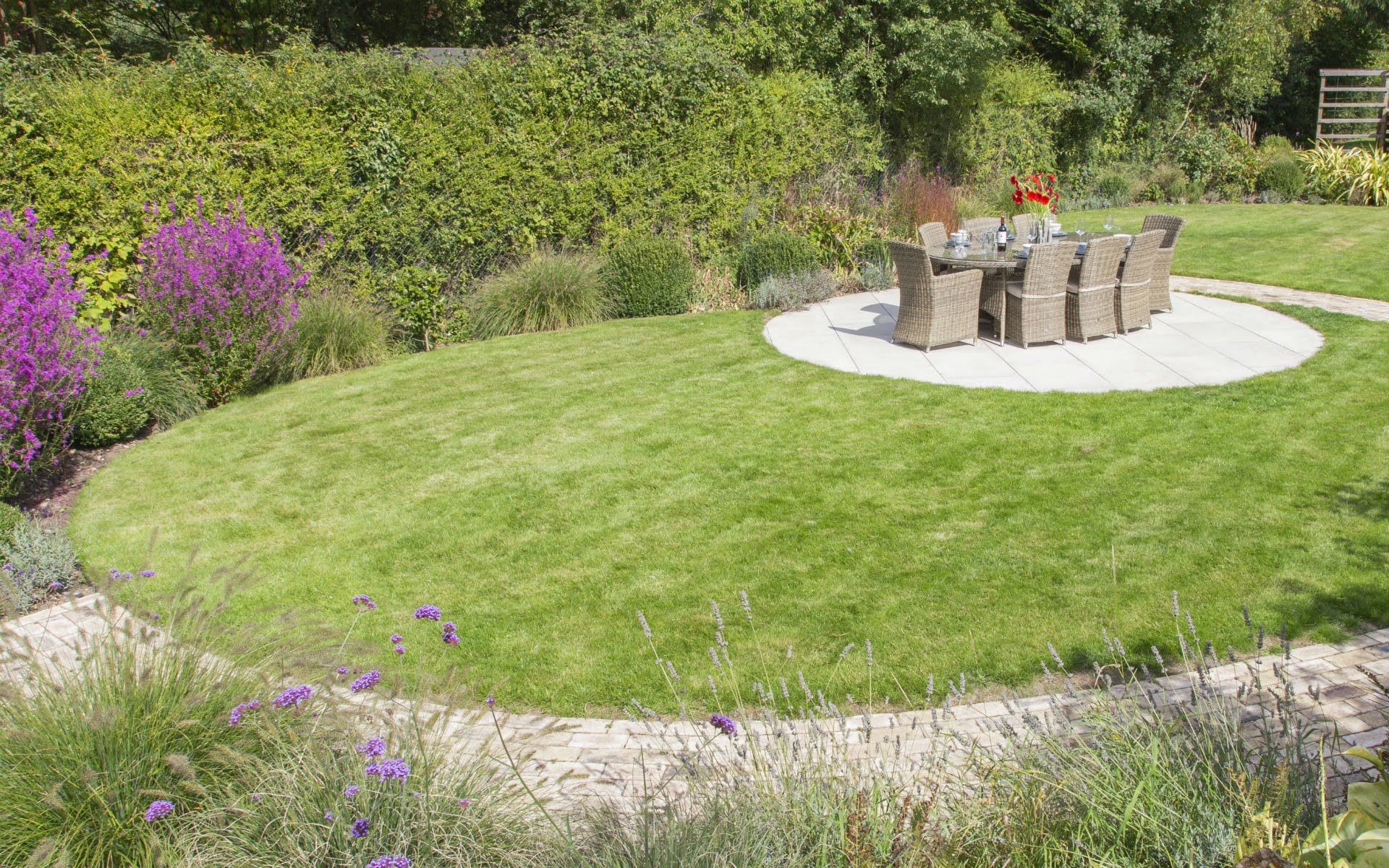 Portfolio Traditional Family Garden Danbury Essex Circular Patio and Path