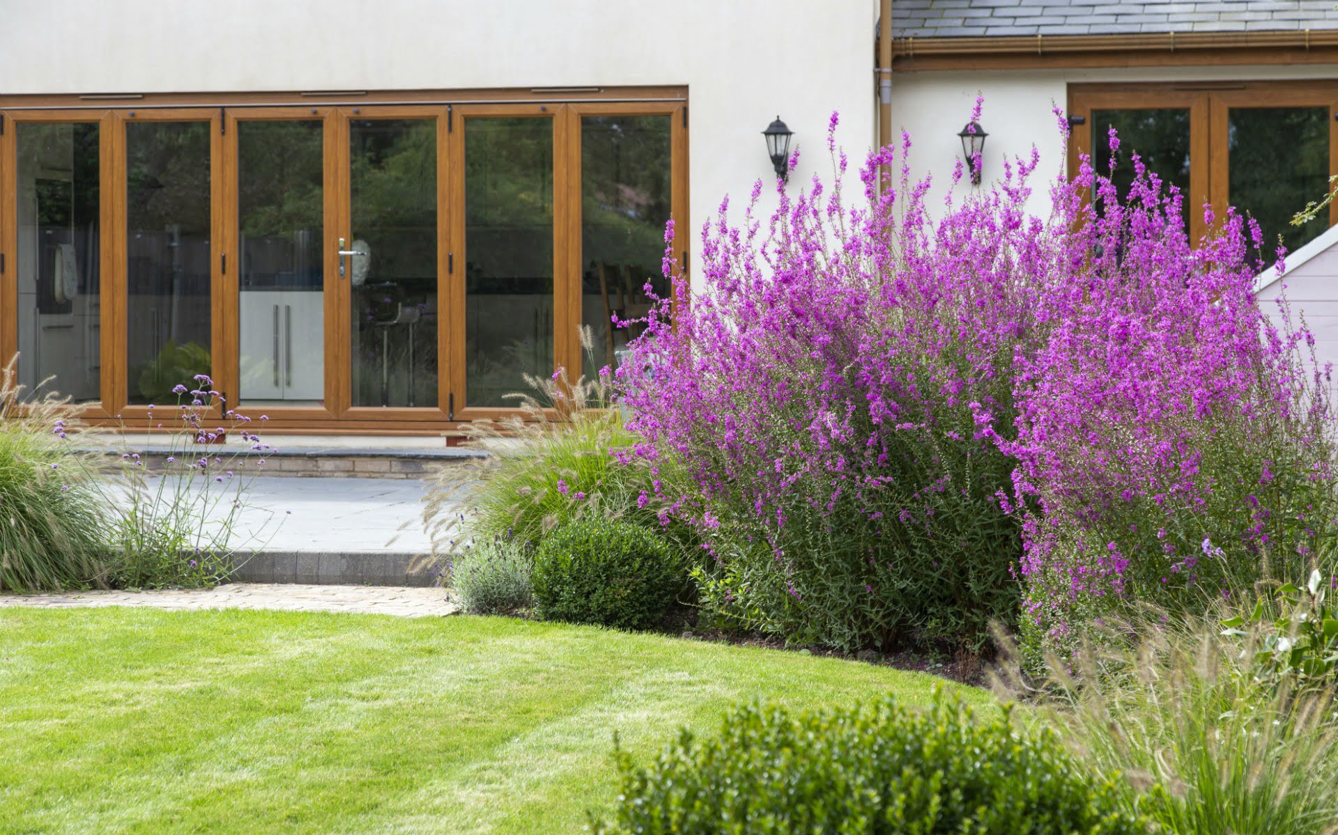 Portfolio Traditional Family Garden Danbury Essex Traditional Planting