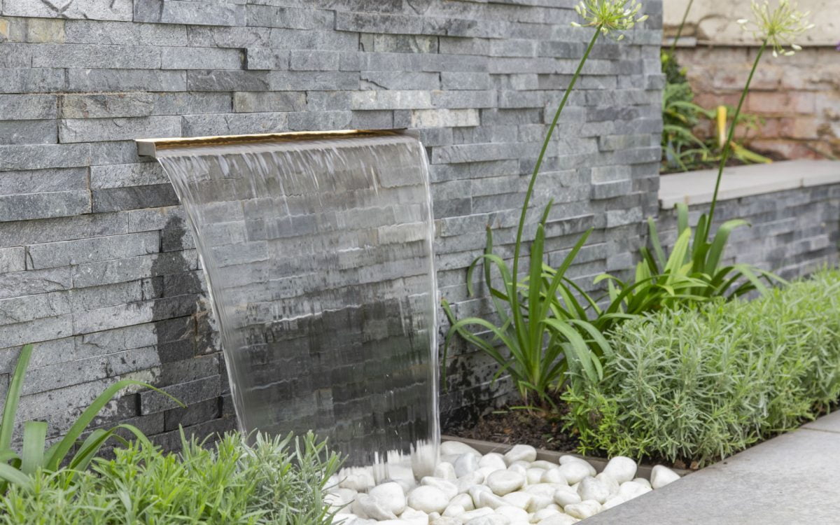 Small Quayside Garden Water Blade Feature Split face Slate Feature Wall Maldon Essex