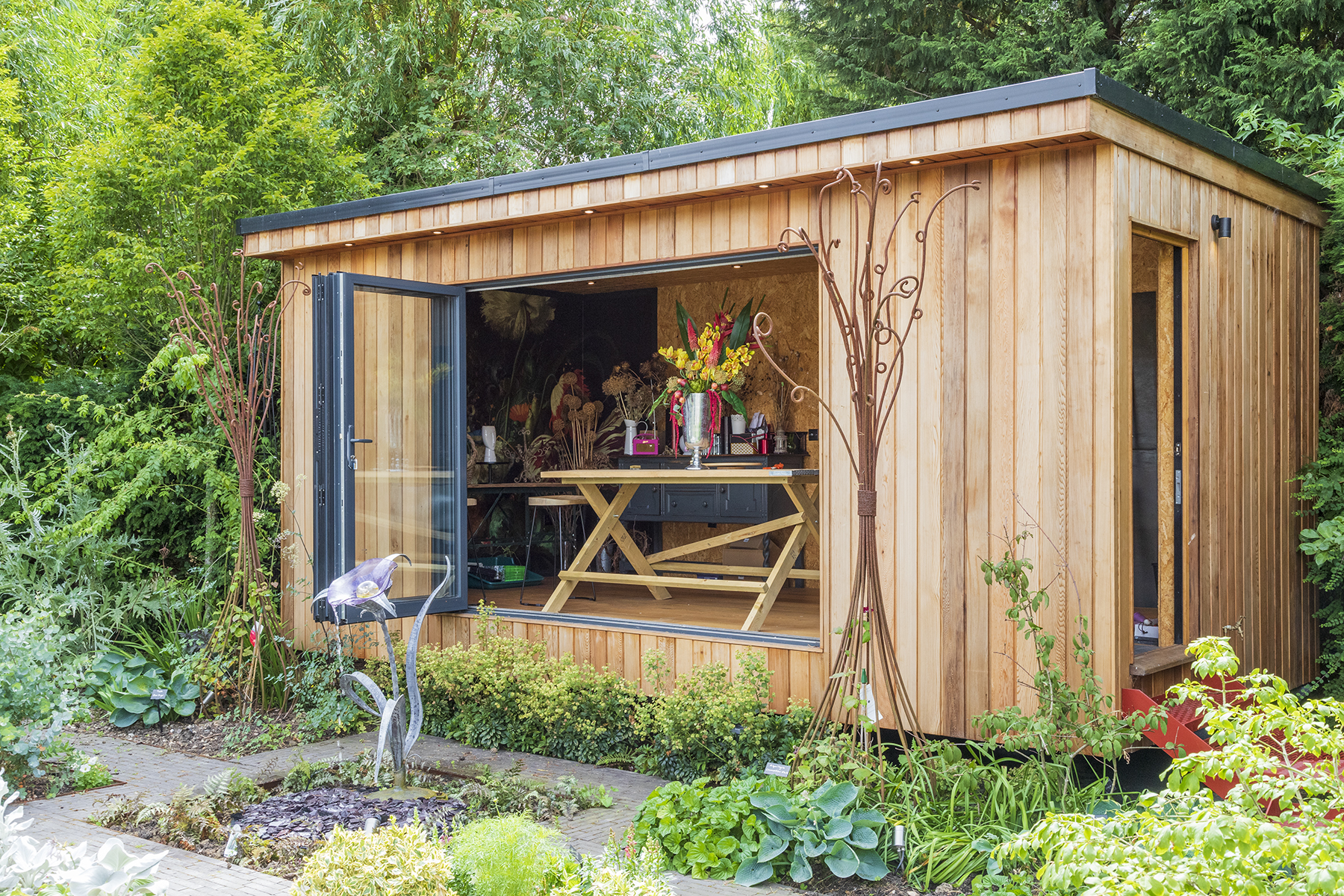 Contemporary Outdoor Living Wickham Bishops. Design and Build Cube 1994 Ltd. Bespoke Outdoor Studio. Garden Room.