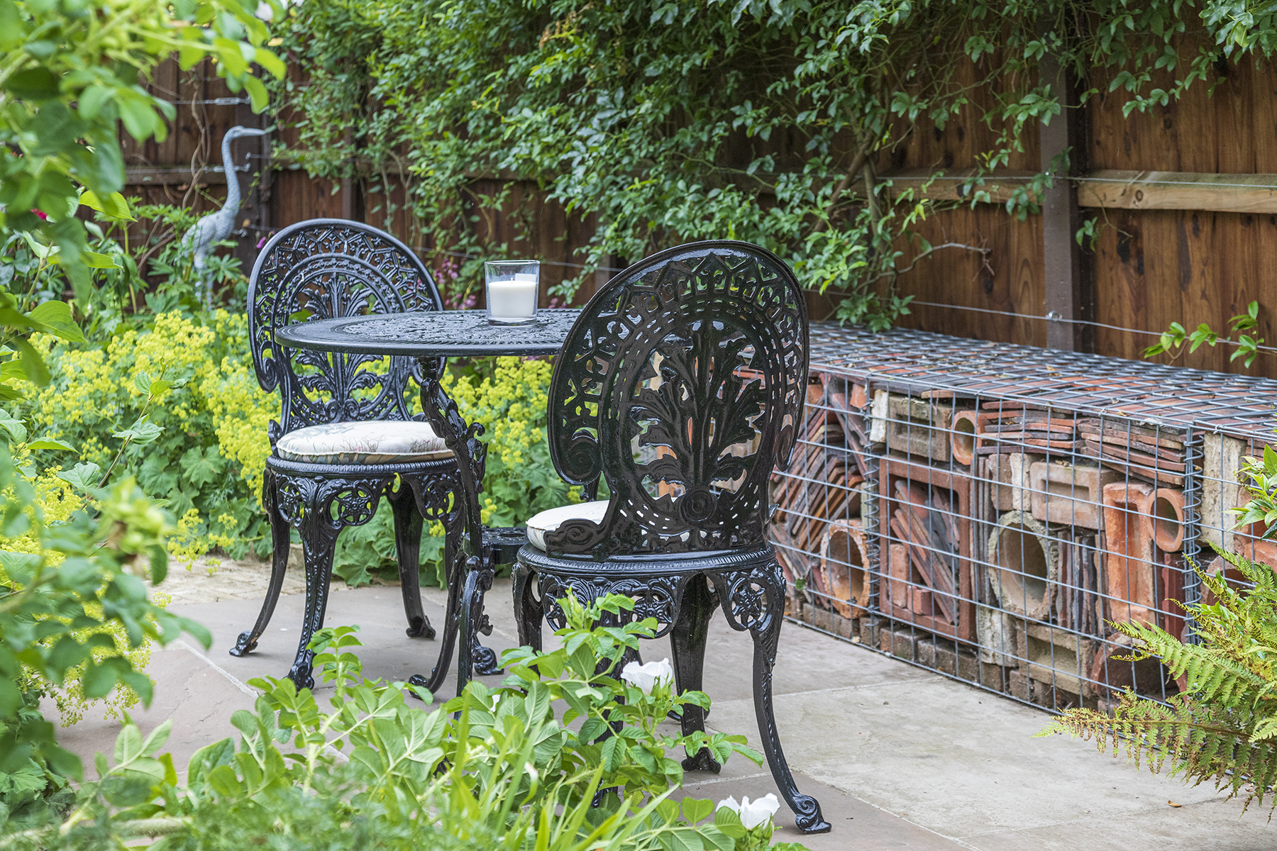 Traditional Garden Bradfield Essex. Design and Build Cube 1994. Bistro Area