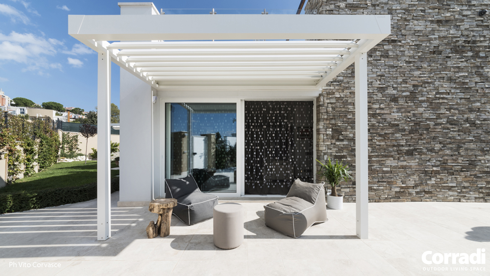 Corradi Maestro Bioclimatic Pergola by Cube 1994 Essex