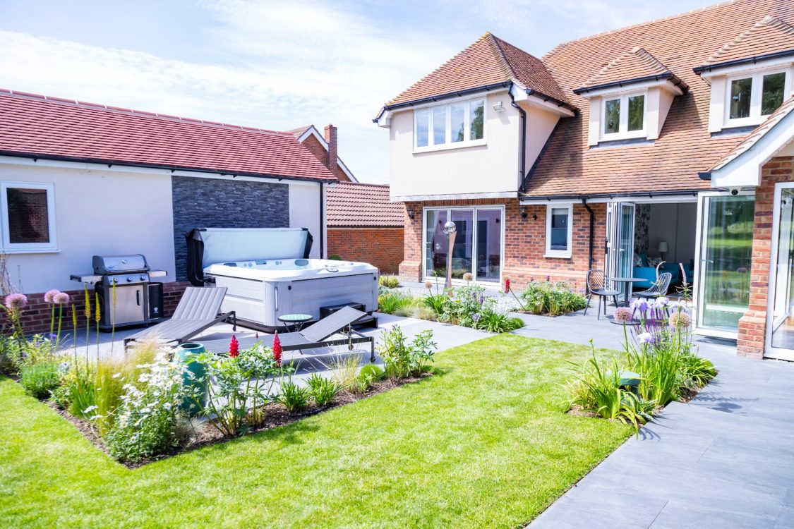 Contemporary Garden with Country Views, South Hanningfield Essex Hot Tub Sunloungers