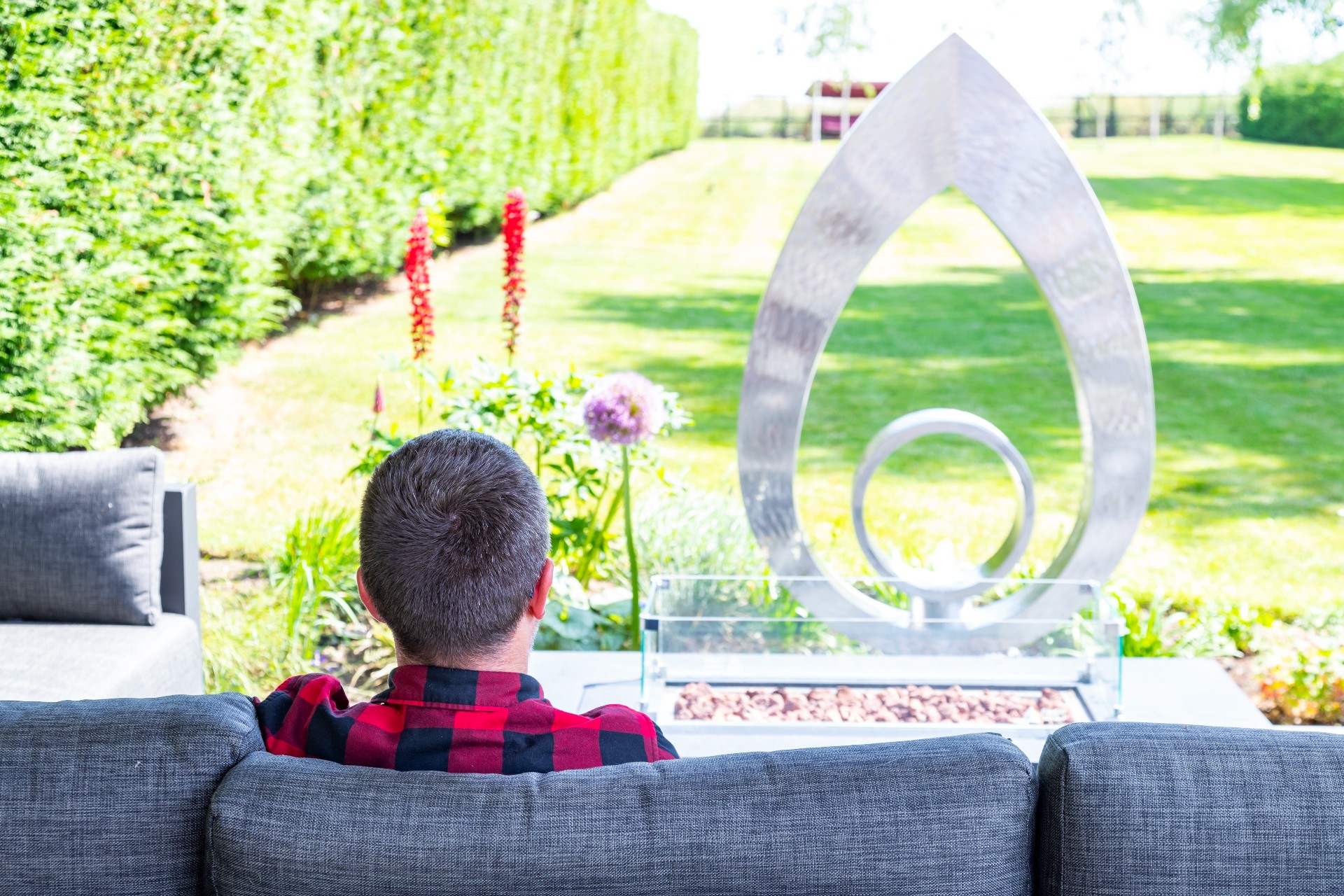 Contemporary Garden with Country Views, South Hanningfield Essex Water Feature