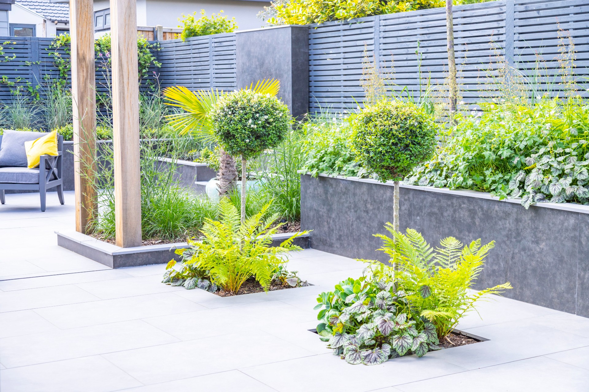 Small Modern Garden Design, leigh-on-sea Essex Planting Raised Beds