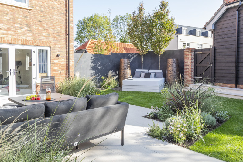 Contemporary Wrap-around Garden, Brentwood Essex