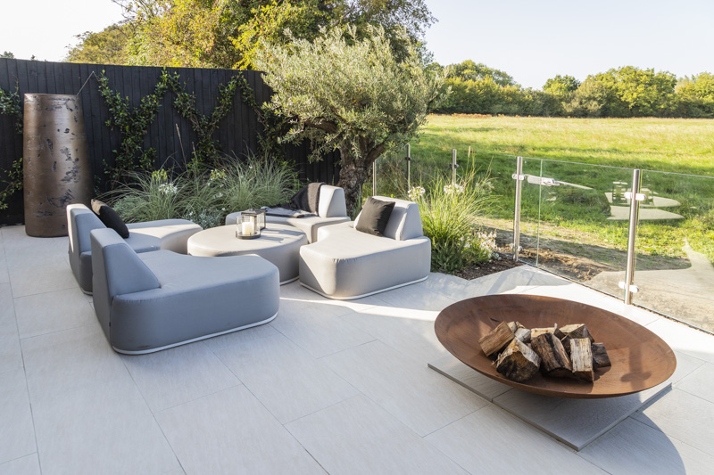 Contemporary Wrap-around Garden, Brentwood Essex